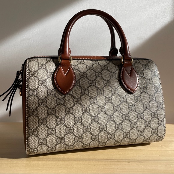 GUCCI MONOGRAM BOSTON HANDBAG - Picture 3 of 7